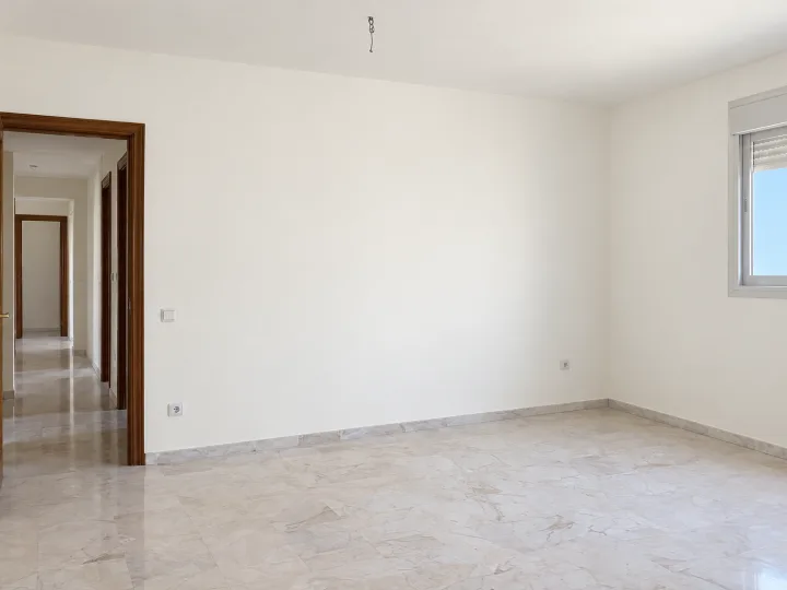 Vivienda pintada en Cancelada: después de la obra